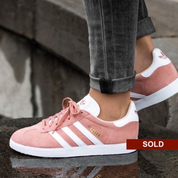 adidas Shoes - Women's Adidas Gazelle (Size 9)